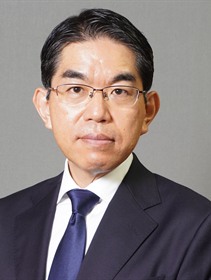 正岡 孝氏
